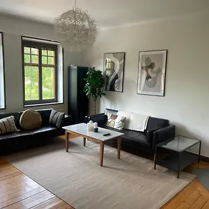  Apartment Garbo