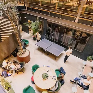 4* Hotell With Urban Deli